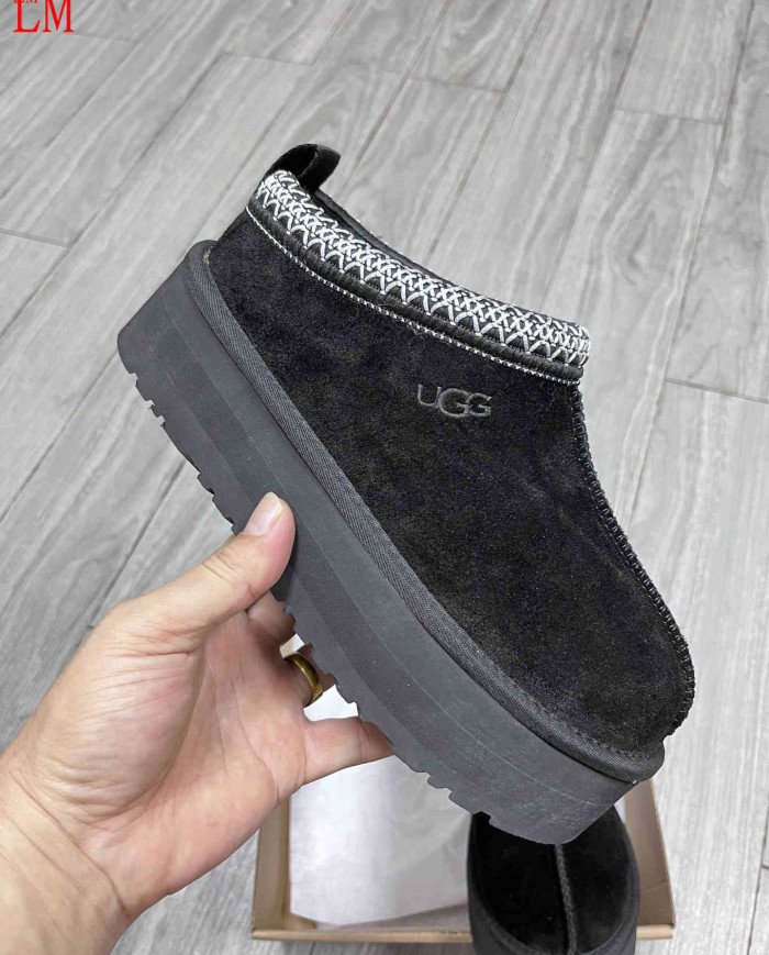 UGG Sheepskin Lined Warm Moccasin Shoes