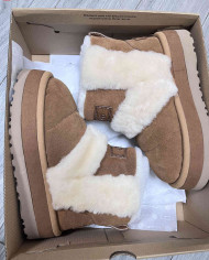 UGG Women’s Shearling Lined Mid-Calf Snow Boots
