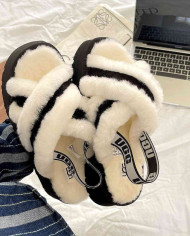 UGG Women’s Shearling Slippers Outdoor Warm Platform Slides