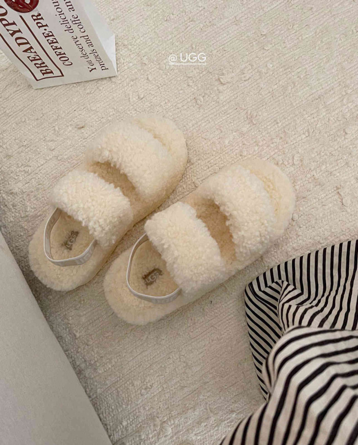 UGG Fleece Lined Warm Slippers for Women Winter Indoor Thick Sole Sandals