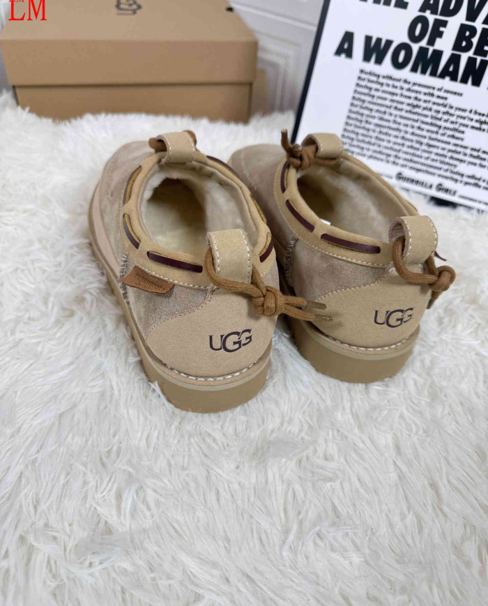 UGG Vintage Suede Lace-Up Casual Shoes