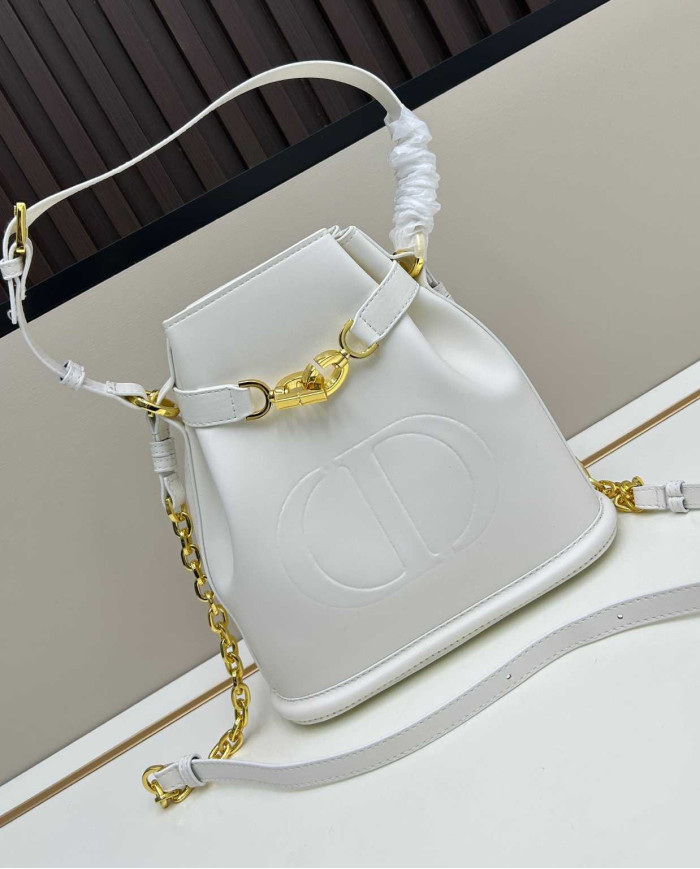 DIOR Bucket Bag