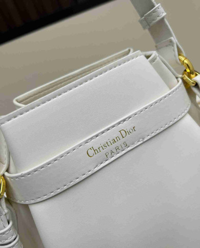 DIOR Bucket Bag