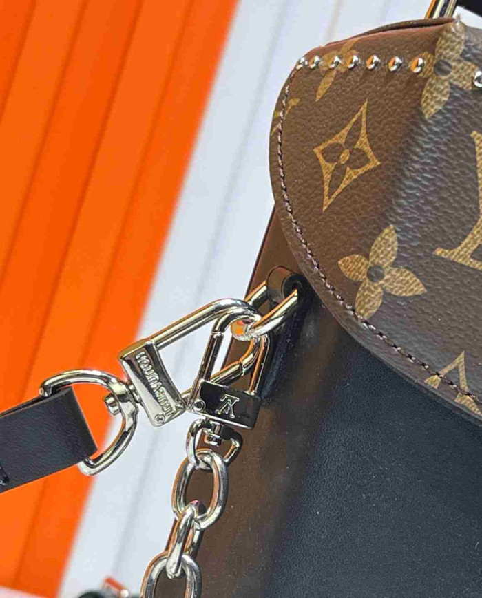Louis Vuitton Retro Chain Box Top Handle Bag