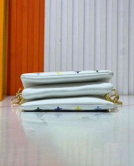 Louis Vuitton Fashion Chain Crossbody Bag