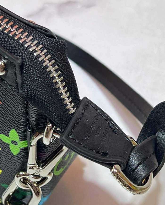 Louis Vuitton Monogram Chain Underarm Shoulder Bag