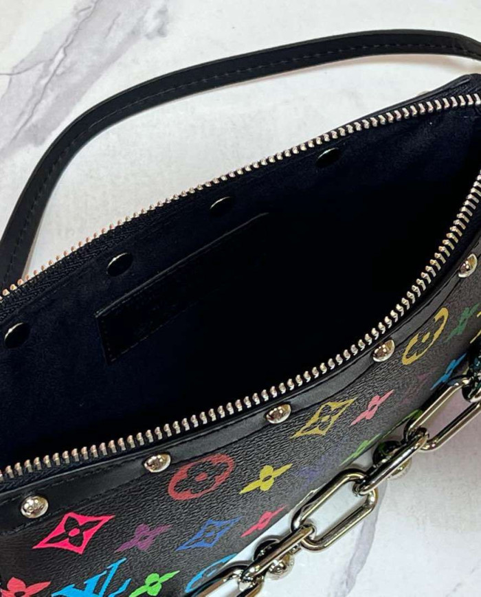 Louis Vuitton Monogram Chain Underarm Shoulder Bag