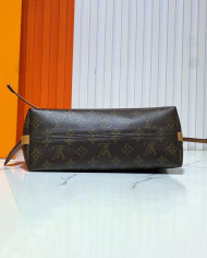 Louis Vuitton Monogram Chain Shoulder Bag