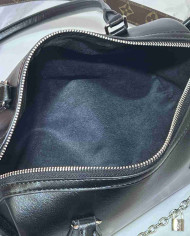 Louis Vuitton Chain Accent Bag