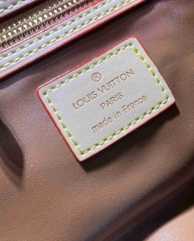 Louis Vuitton Monogram Boston Top-Handle Bag