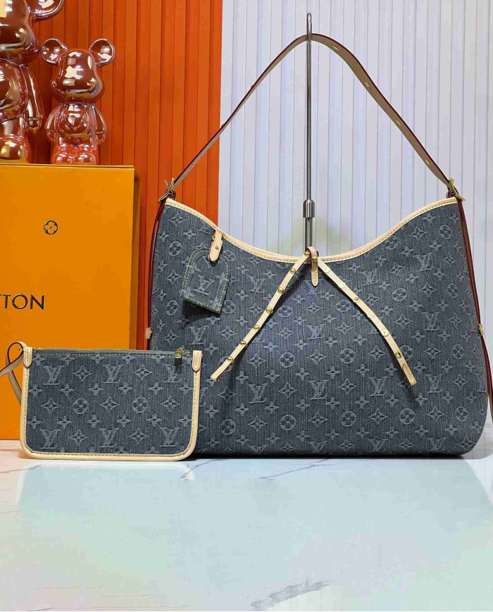 Louis Vuitton Monogram Underarm Bag