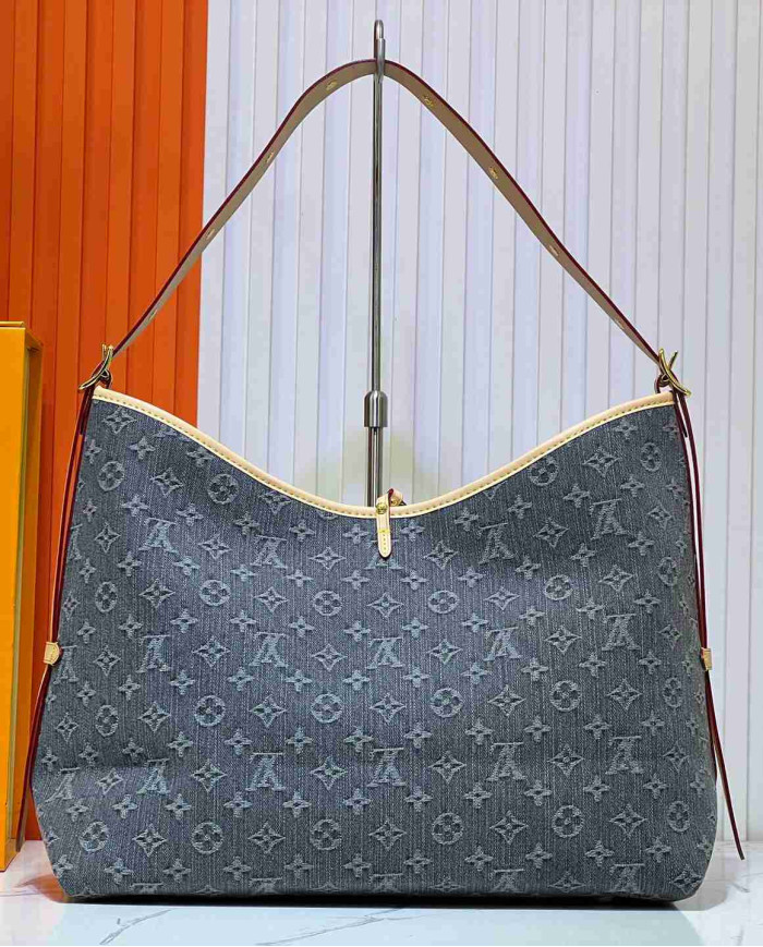 Louis Vuitton Monogram Underarm Bag