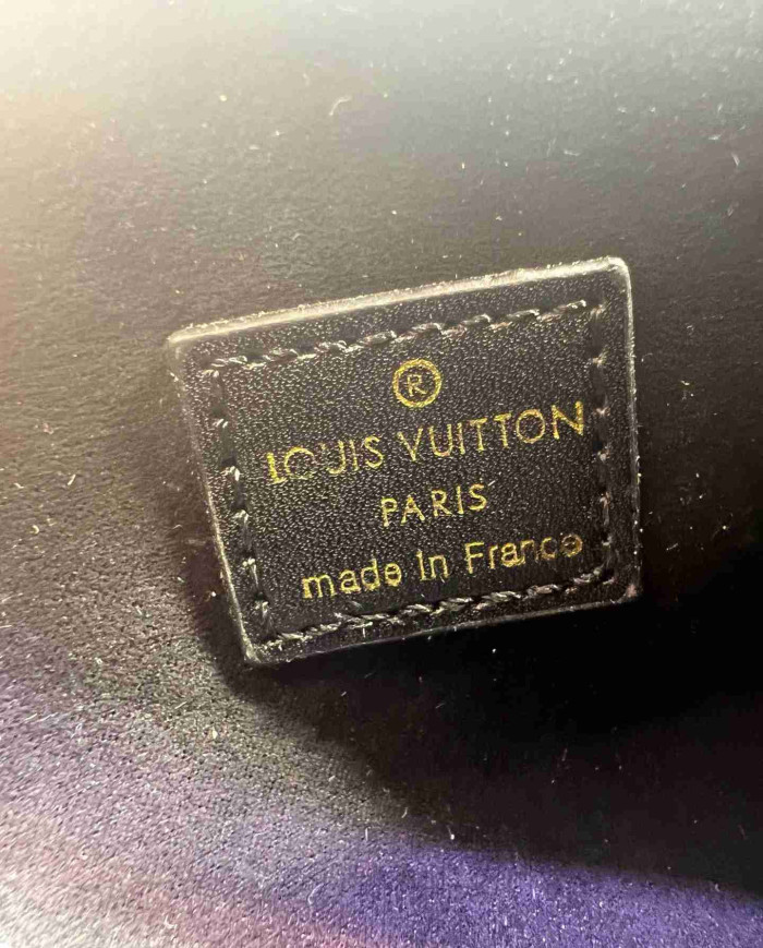 Louis Vuitton Box-Style Shoulder Bag
