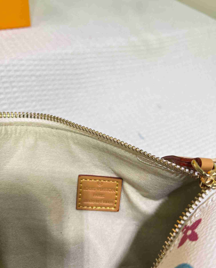 Louis Vuitton Box-Style Shoulder Bag