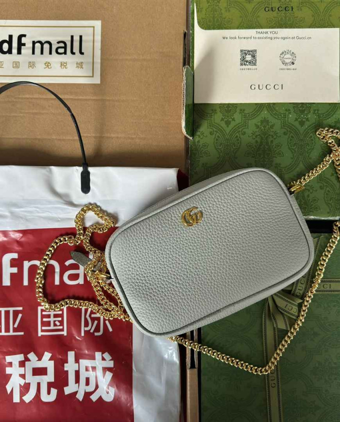 GUCCI Small Chain Mobile Phone Bag