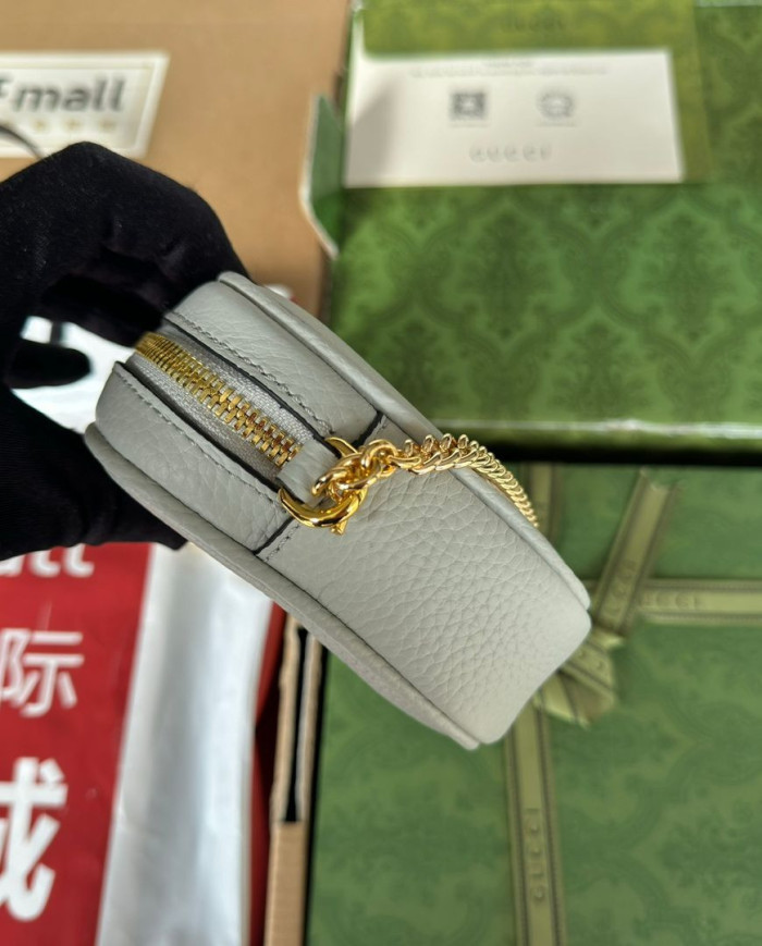 GUCCI Small Chain Mobile Phone Bag