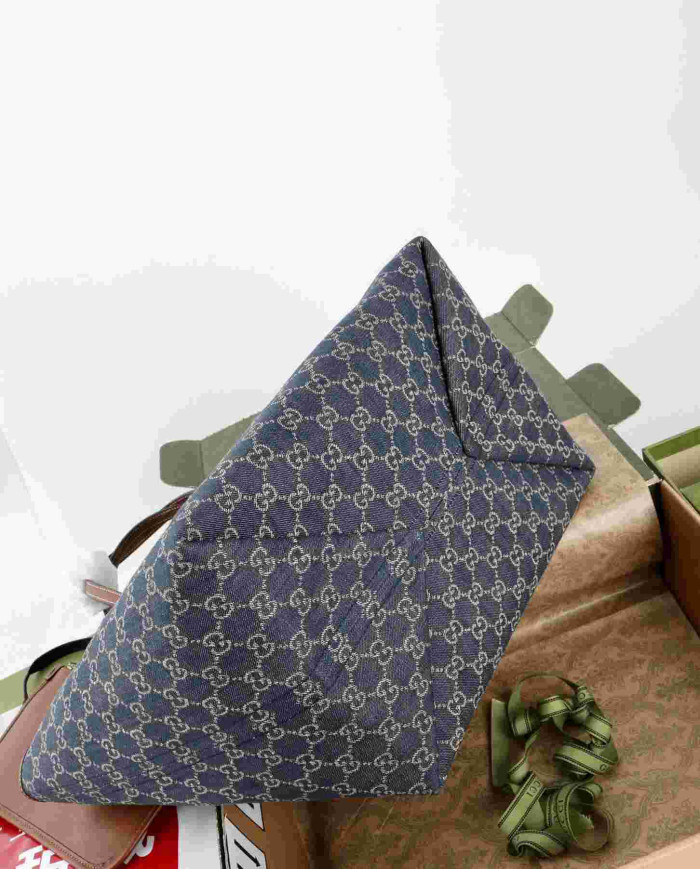 GUCCI GG Blue Canvas Tote Bag