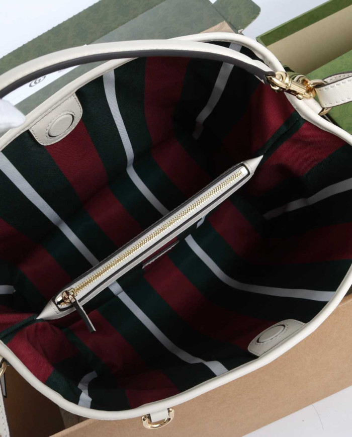 GUCCI GG Canvas Bucket Bag