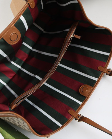 GUCCI GG Supreme Tote Bag
