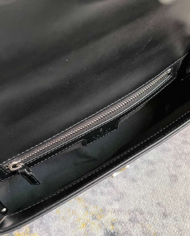 GUCCI Women's Classic Round Lock Flap Top-Handle Bag