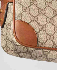 GUCCI GG Supreme Shoulder Bag