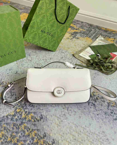 GUCCI Women's Shoulder Bag