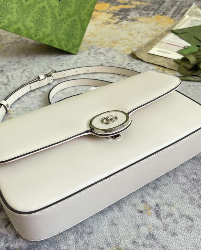 GUCCI Women's Shoulder Bag