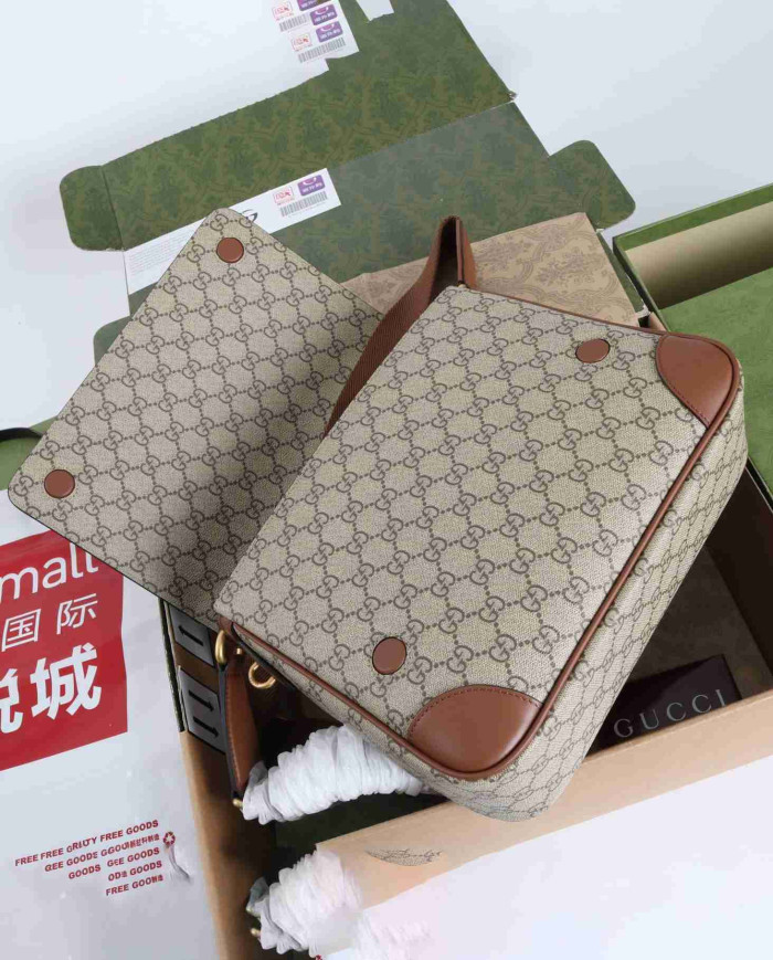 GUCCI GG Crossbody Postman's Bag