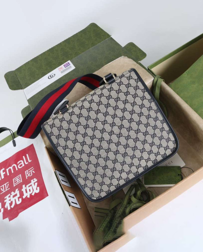 Gucci Postman's Bag Retro GG Logo Flap Bag