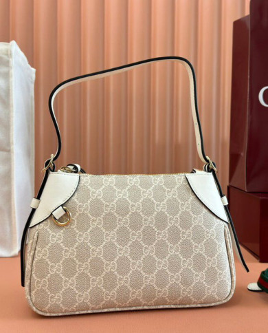 GUCCI Classic Underarm Bag