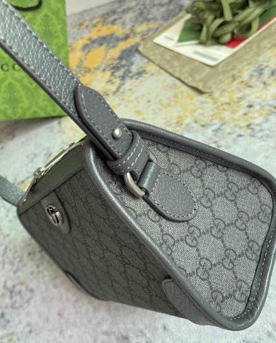 GUCCI GG Embossed Leather Shoulder Bag