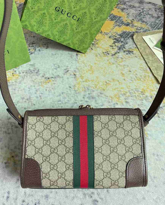 GUCCI GG Embossed Leather Shoulder Bag