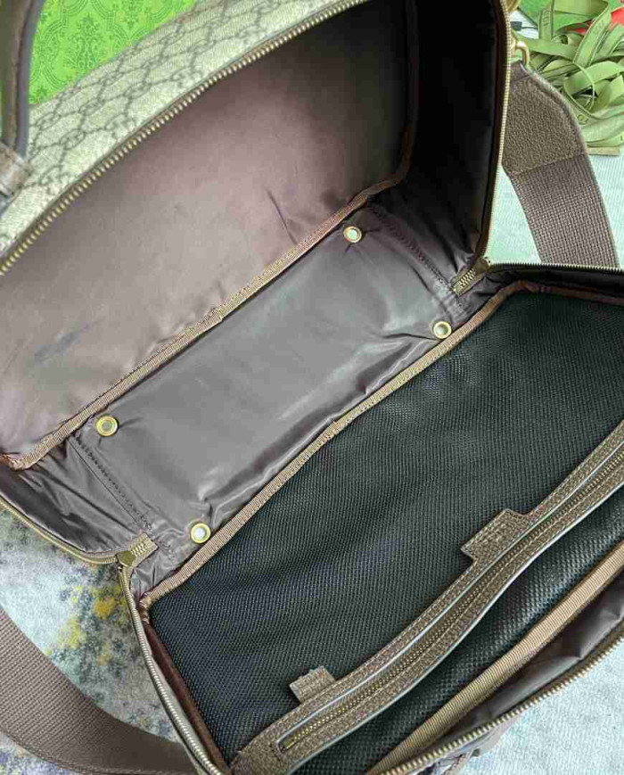 GUCCI Women's Patterned Shoulder Bag