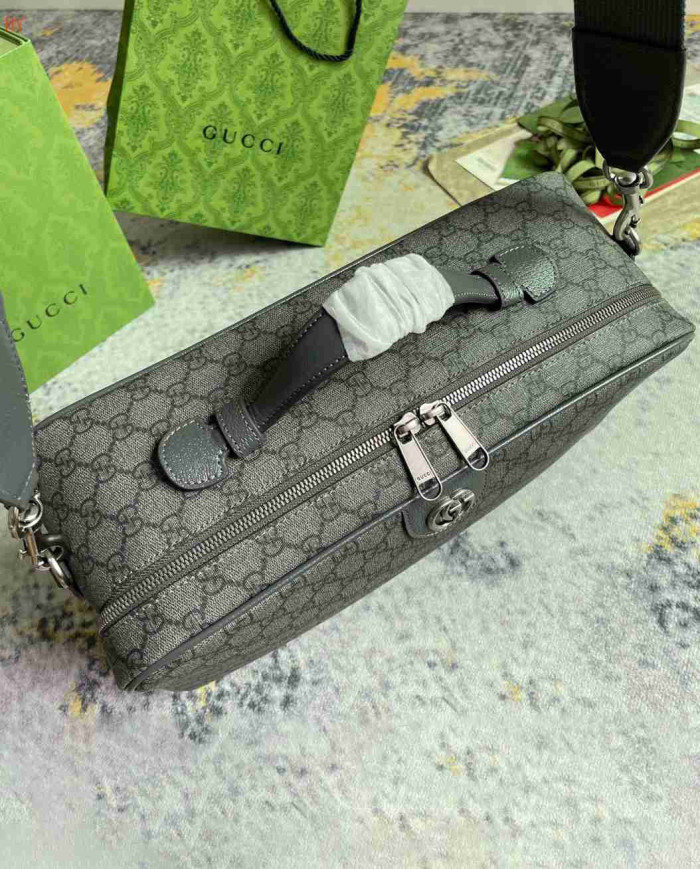 GUCCI Women's Patterned Shoulder Bag