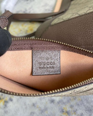 GUCCI GG Emblem Tote Bag