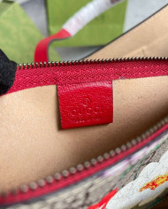 GUCCI GG Emblem Tote Bag