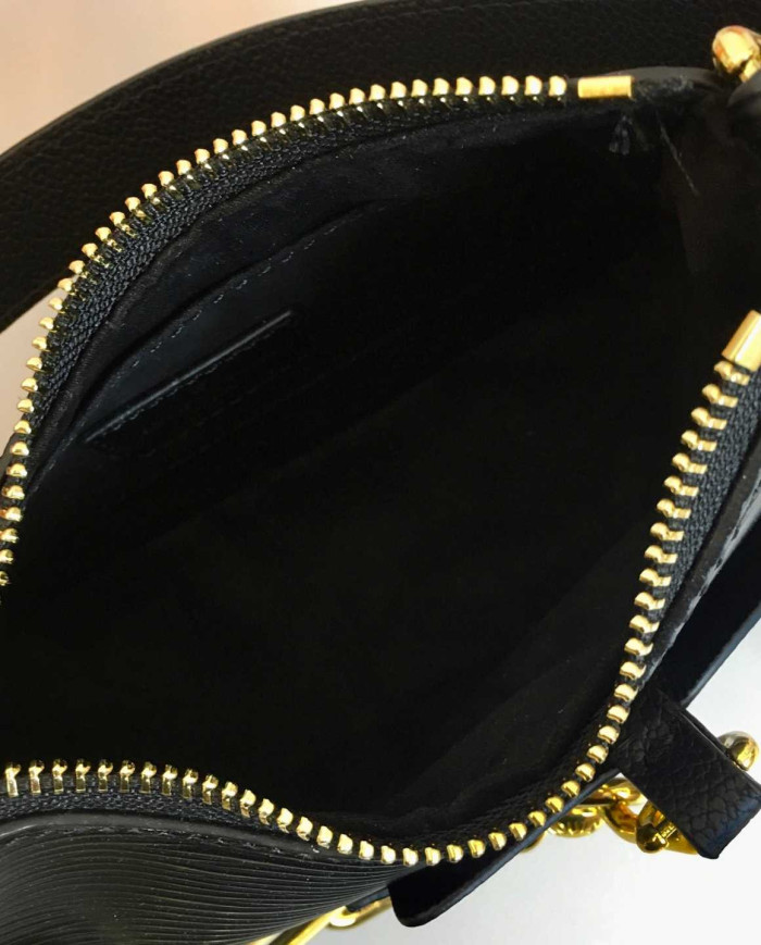 LV Chain Shoulder Bag with Coin Purse