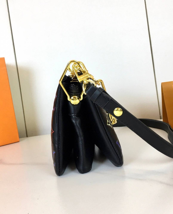 LV Chain Shoulder Bag