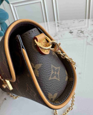LV Monogram Chain Clutch