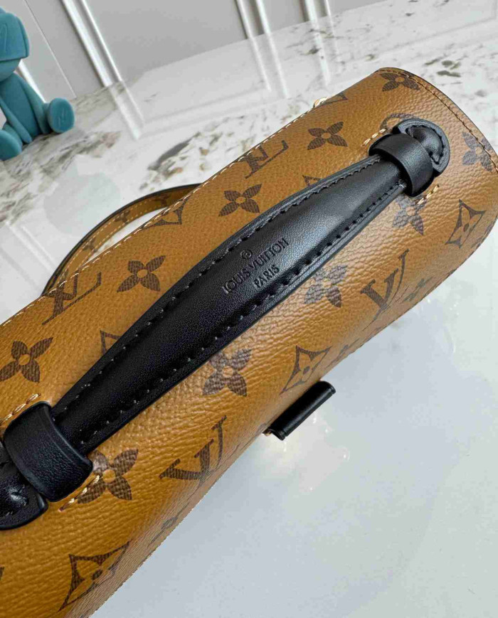 LV Chain Shoulder Bag