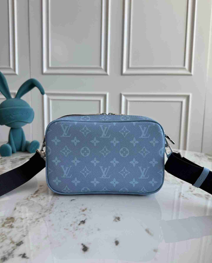 LV Monogram Shadow Soft Trunk