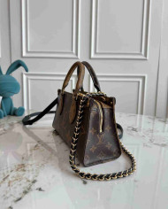 LV Monogram Onthego PM