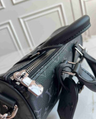 LV Monogram Shadow Keepall Bandoulière 25