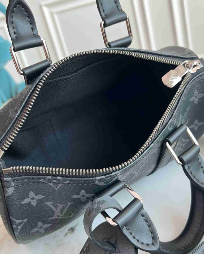 LV Monogram Shadow Keepall Bandoulière 25