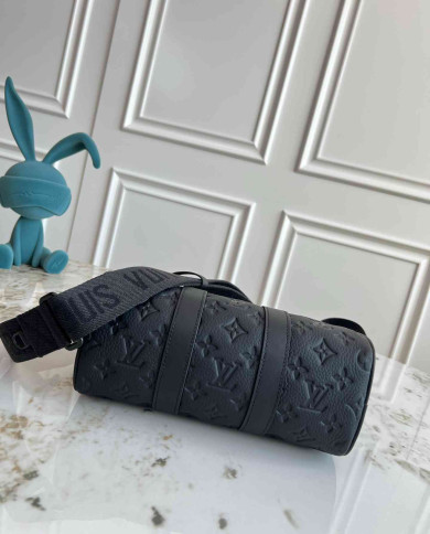 LV Monogram Shadow Keepall Bandoulière 25