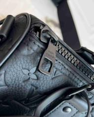 LV Monogram Shadow Keepall Bandoulière 25