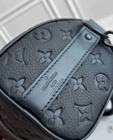 LV Monogram Shadow Keepall Bandoulière 25 with Chain