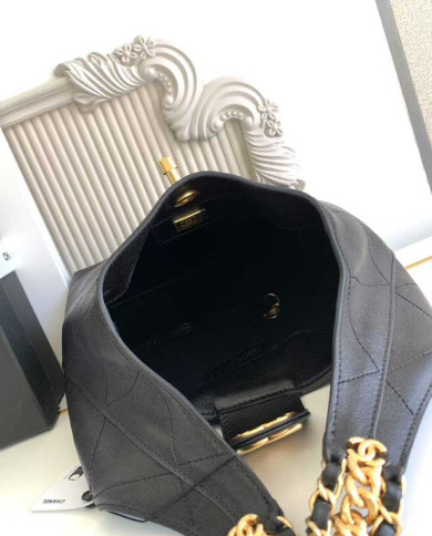 Chanel 25P Hobo Bag