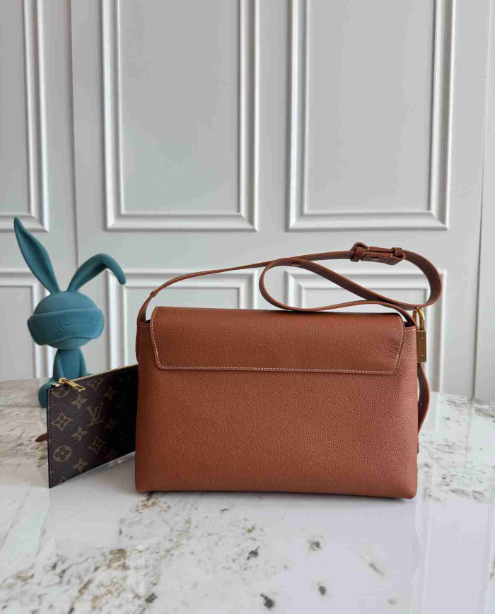 LV Taurillon Leather Locky BB