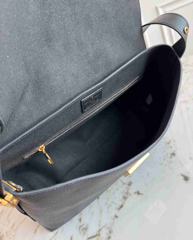 LV Taurillon Leather Locky BB